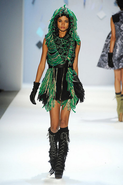 CUSTO-BARCELONA-FALL-2012-RTW-PODIUM-043_runway CUSTO BARCELONA FALL 2012 RTW PODIUM 043 runway