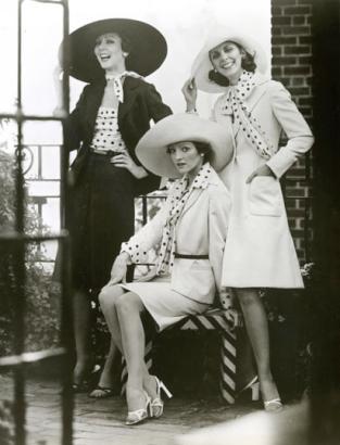 Versaille_Blass_Halston_Renta Versaille Blass Halston Renta