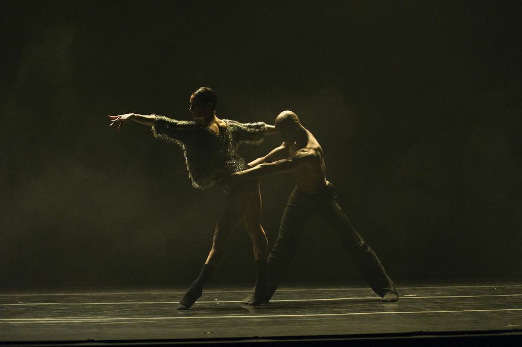 Ballet Hispanico Sortijas 01 — image courtesy of Paula Lobo