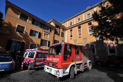 Fashion news alert rome fire AFP Tziana Fabi — image courtesy of AFP/Taziana Fabi