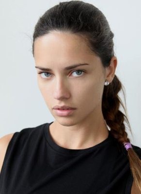 fe2e — image courtesy of Maybelline NY