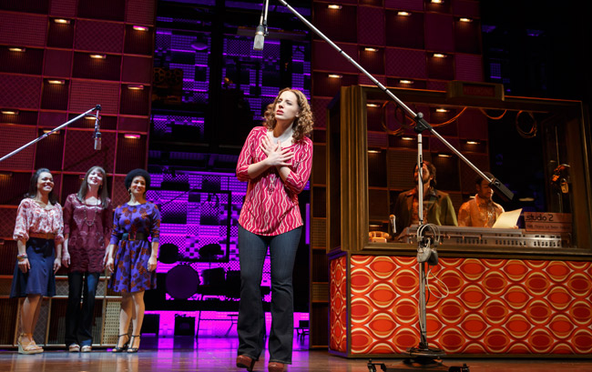 tonyawardsjessiemuellerBeautiful production A 650 — image courtesy of Joan Marcus, Courtesy "Beautiful: The Carole King Musical"