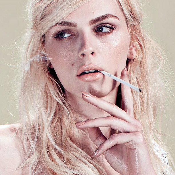 Andrej Pejic Smoking 2013