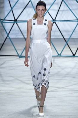 suno spring 2016 fashionweekdaily — image courtesy of fashionweekdaily.com