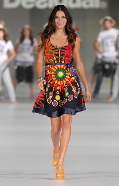 Adriana Lima Desigual zimbio — image courtesy of zimbio.com