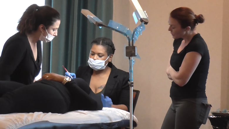 Julian Ann Milin 04 — image courtesy of Supreme Publicity