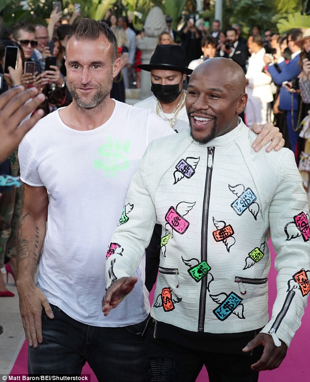 Floyd Mayweather Philp Plein daily mail couk — image courtesy of dailymail.co.uk