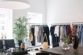 fiftytwoshowroom nycinsider — image courtesy of nycinsider.com