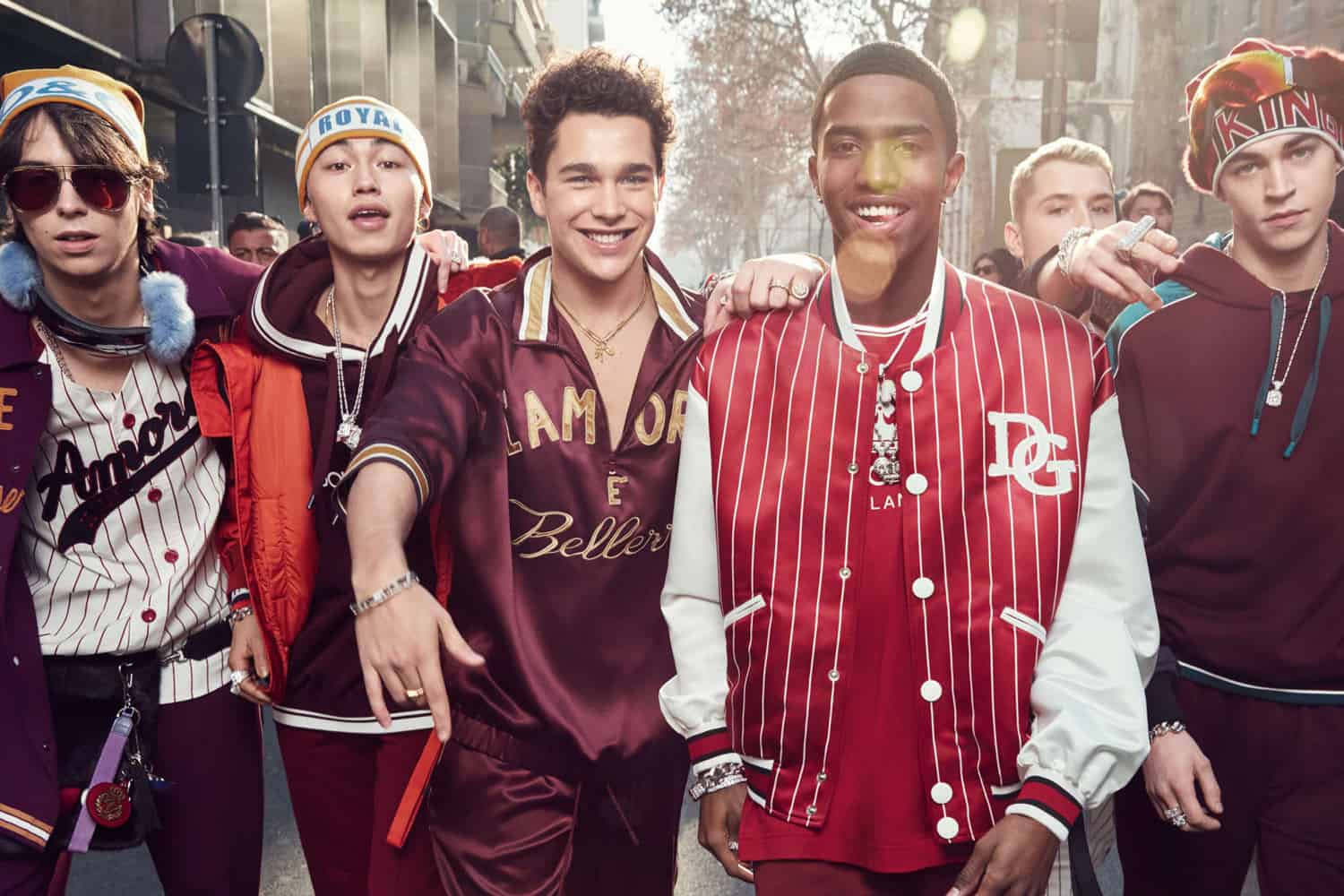 Dolce Gabbana Fall 2018 fashionweekdaily — image courtesy of fashionweekdaily.com