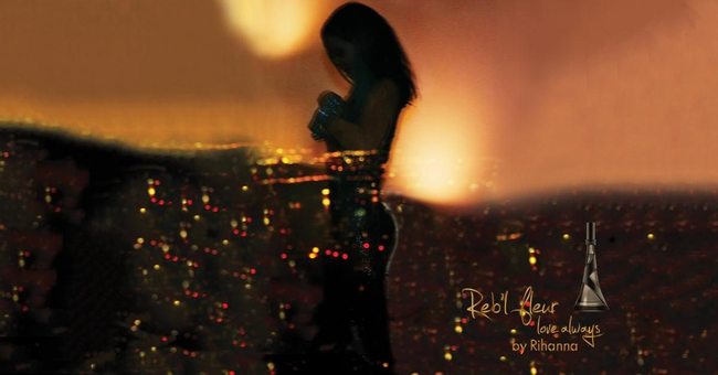 Rihanna Fragrance — image courtesy of fashionnetwork.com