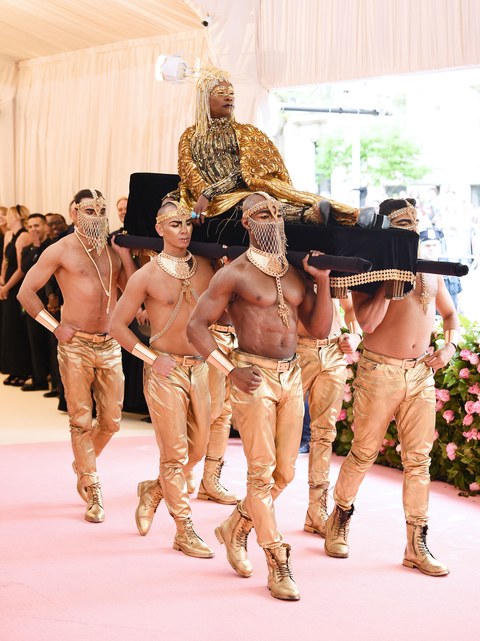 met gala 2019 red carpet billy porter — image courtesy of vanityfair.com