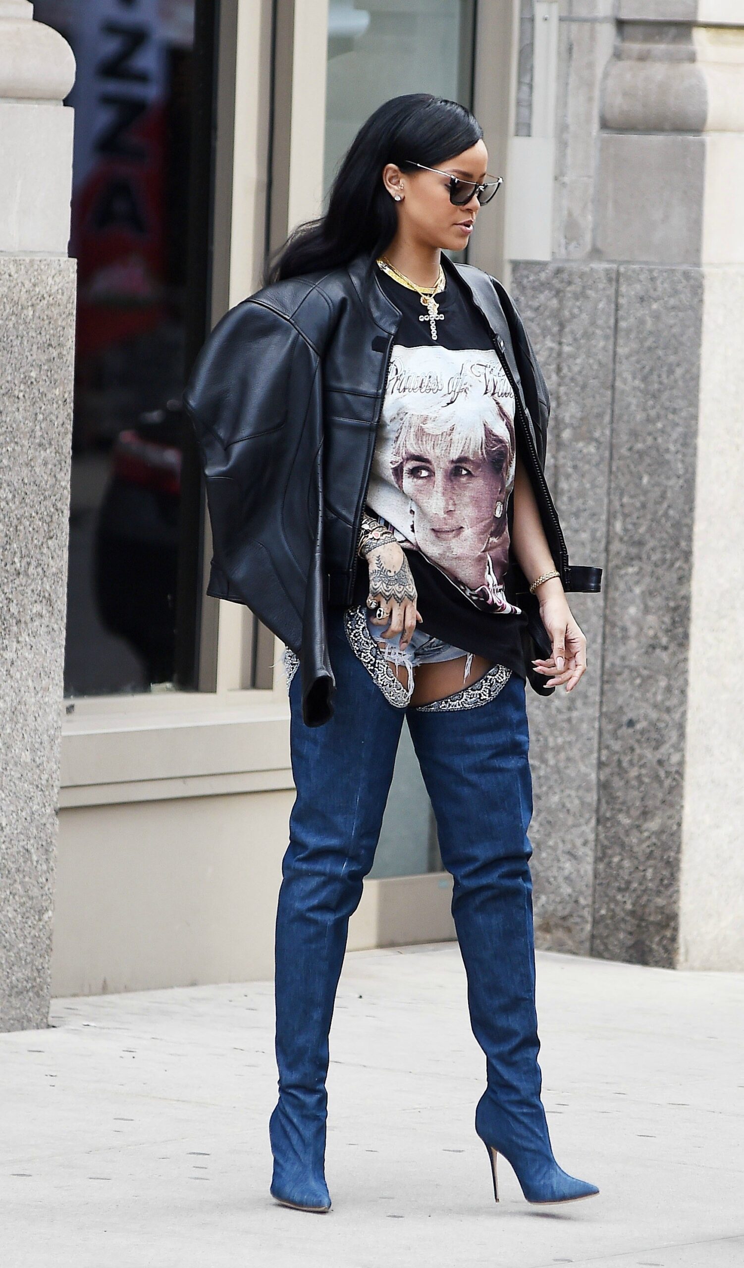 denimShoes Rihanna 5 — image courtesy of glamour.com