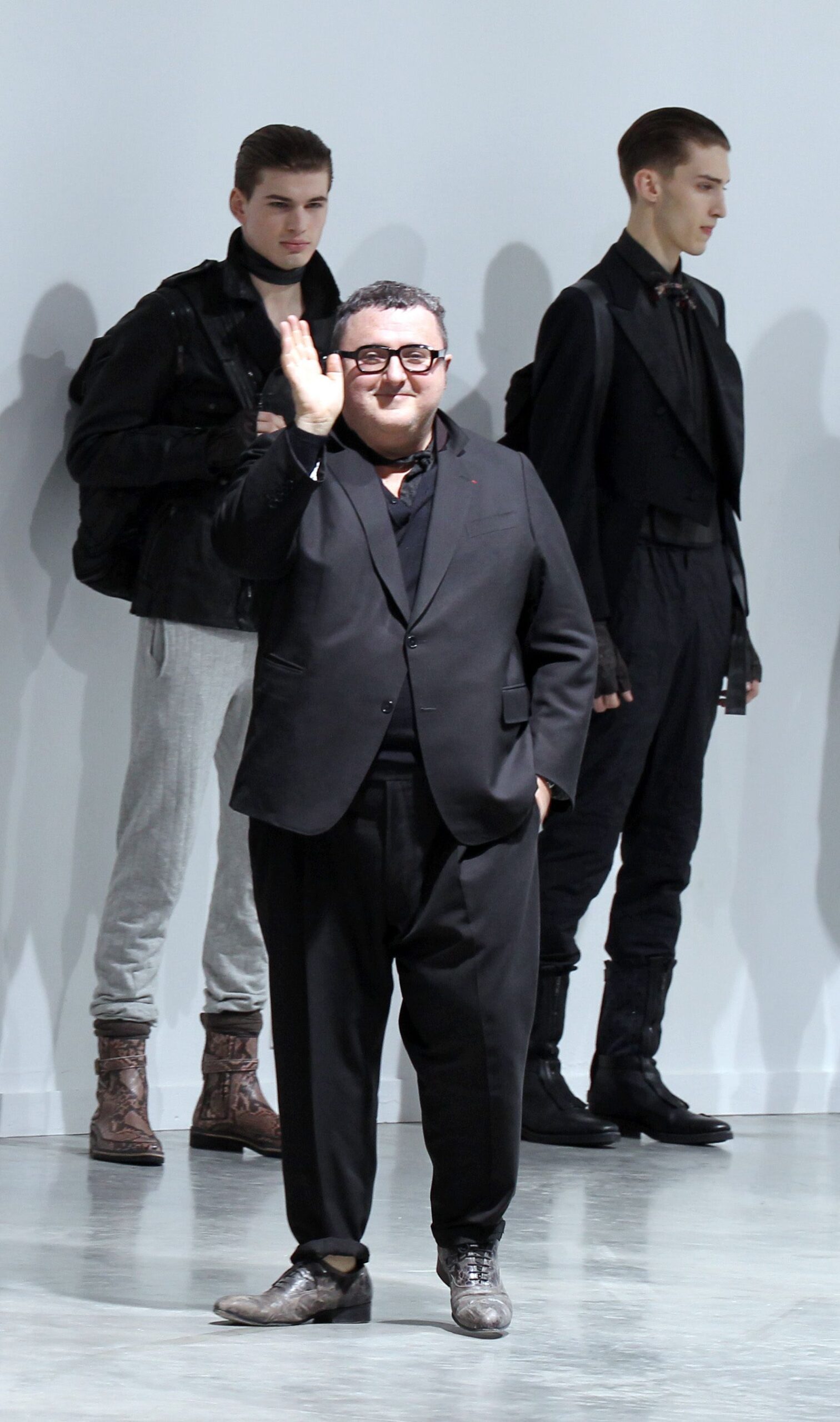Alber Elbaz yahoonews — image courtesy of yahoonews.com