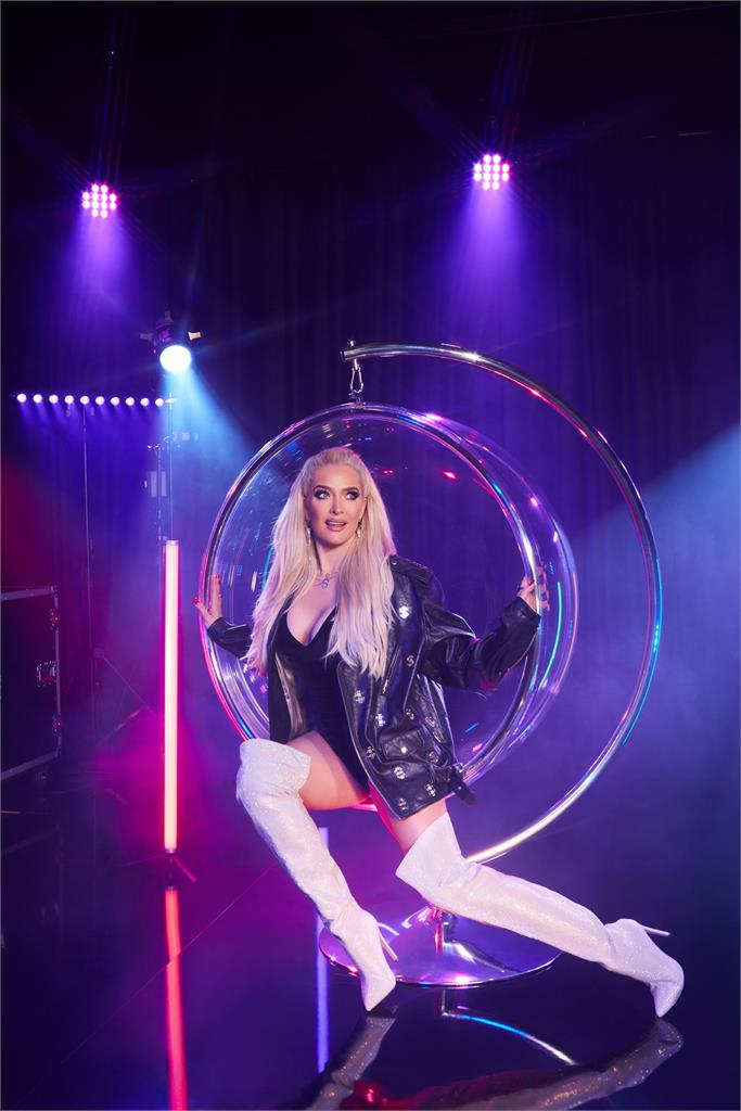 Erika Jayne ShoeDazzle 01