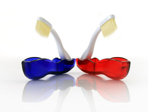 Doctor Plotka’s travel toothbrush — image courtesy of Chic Execs PR
