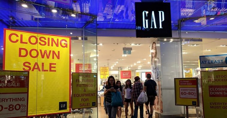 Gap just closed about 40 of their store locations worldwide — image courtesy of doyouremember.com