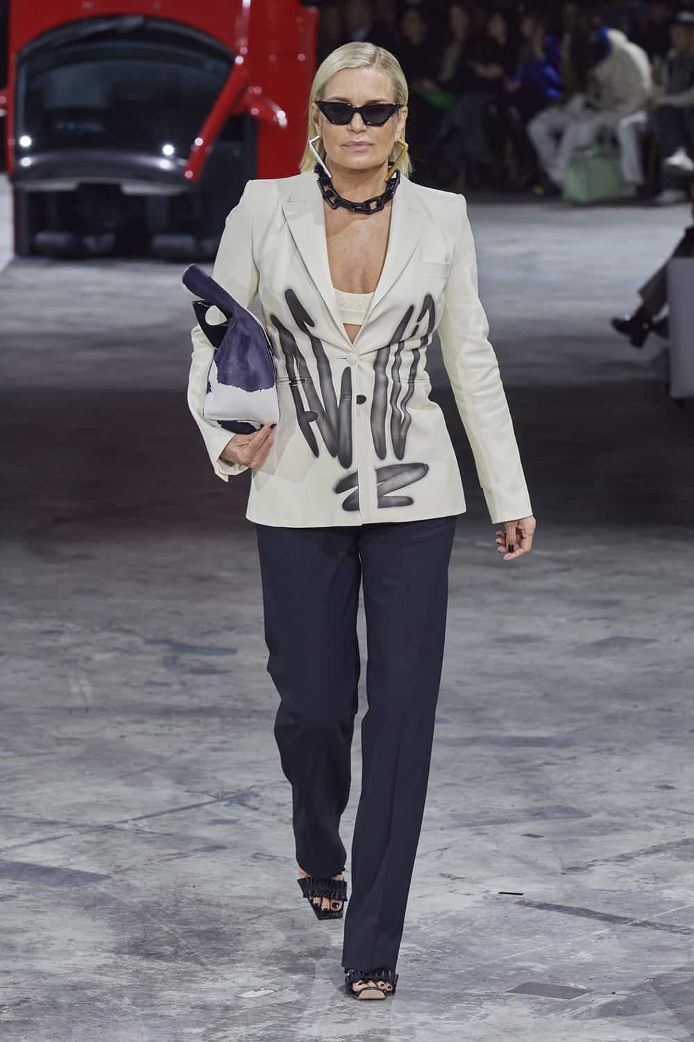 Yolanda Hadid dailyfrontrow — image courtesy of dailyfrontrow.com