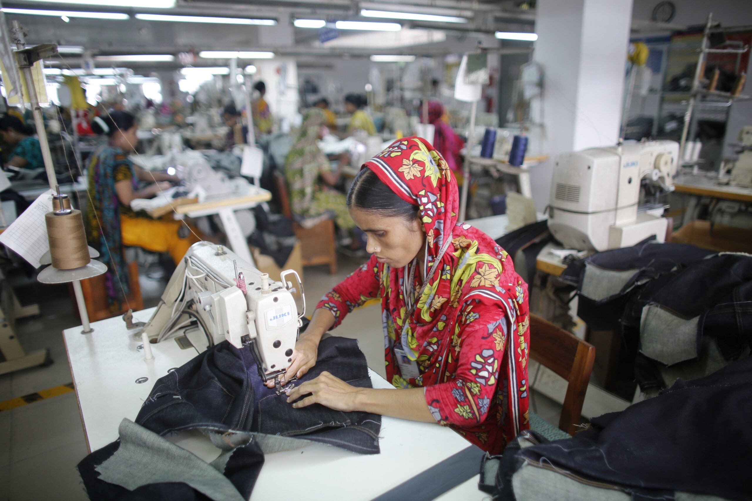 Bangladesh Factories worldeconomicforum — image courtesy of worldeconomicforum.com