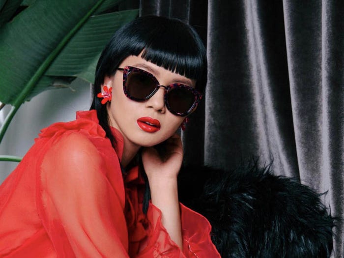 Bonnie Clyde Sunglasses courtesy of Business Insider — image courtesy of businessinsider.com