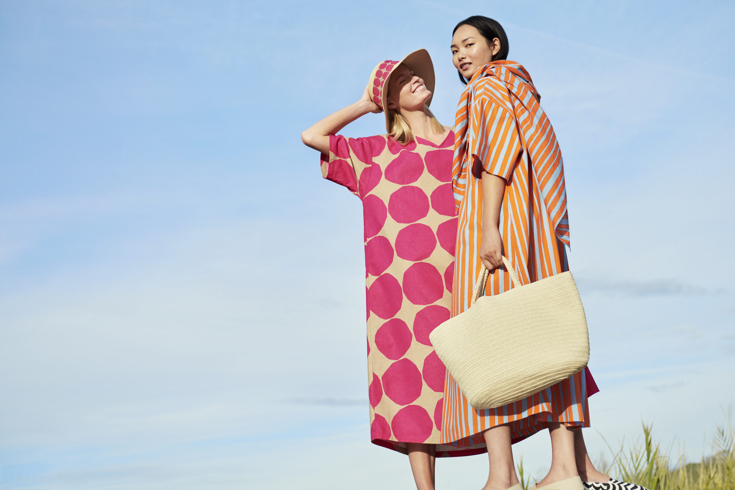 IMGN MB200108 Uniqlo Marimekko SHOT3 262 RGB F1
