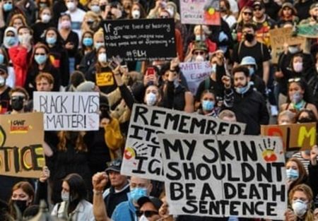 Fashion as Social protest feature