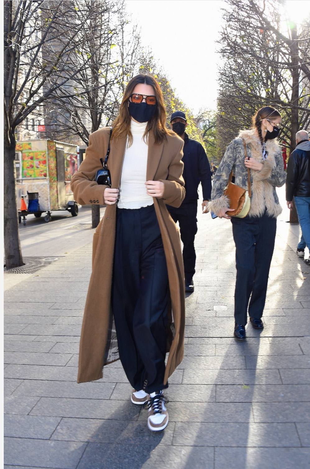 Celebrity 2020 Fall Style Kendall Jenner — image courtesy of refinery29.com