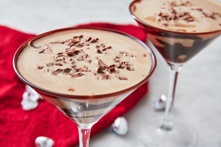 2020 Holiday Cocktails ChocolateMartini 4