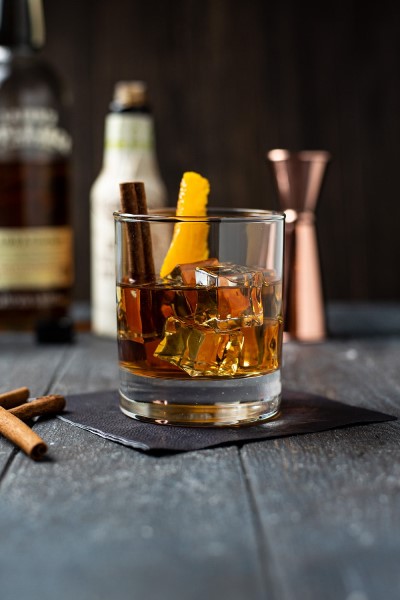 2020 Holiday Cocktails RumOldFashioned 3