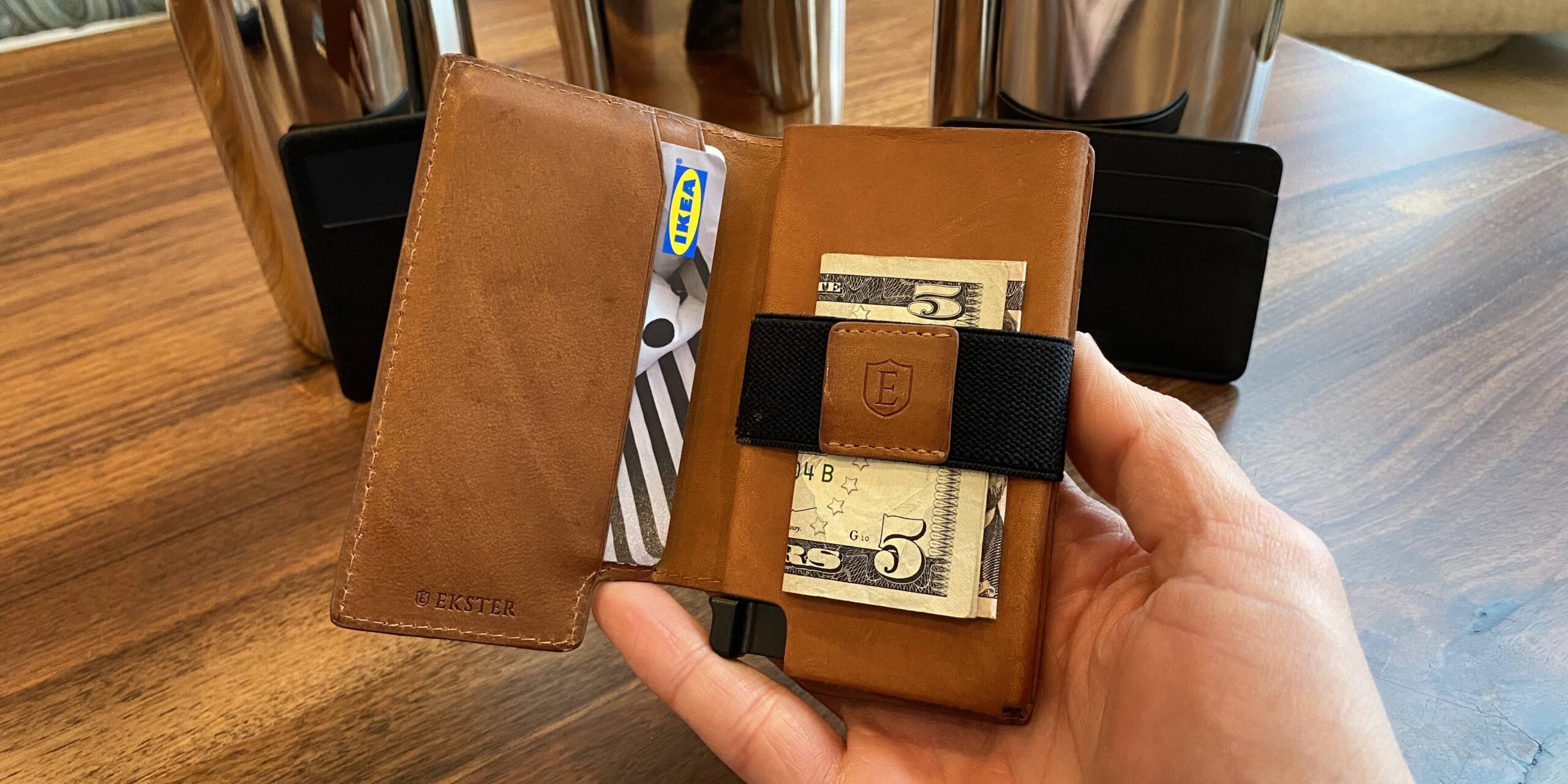 Stocking Ekster Wallet 05 — image courtesy of of 9to5Mac