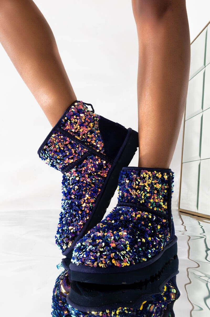 Ugg medallion Akria — image courtesy of akira.com