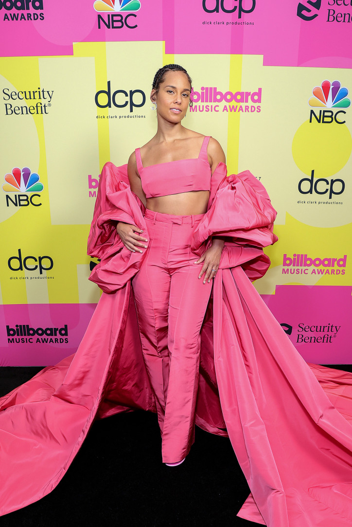 3.alicia keys billboard music awards 2021 red carpet — image courtesy of Getty Images