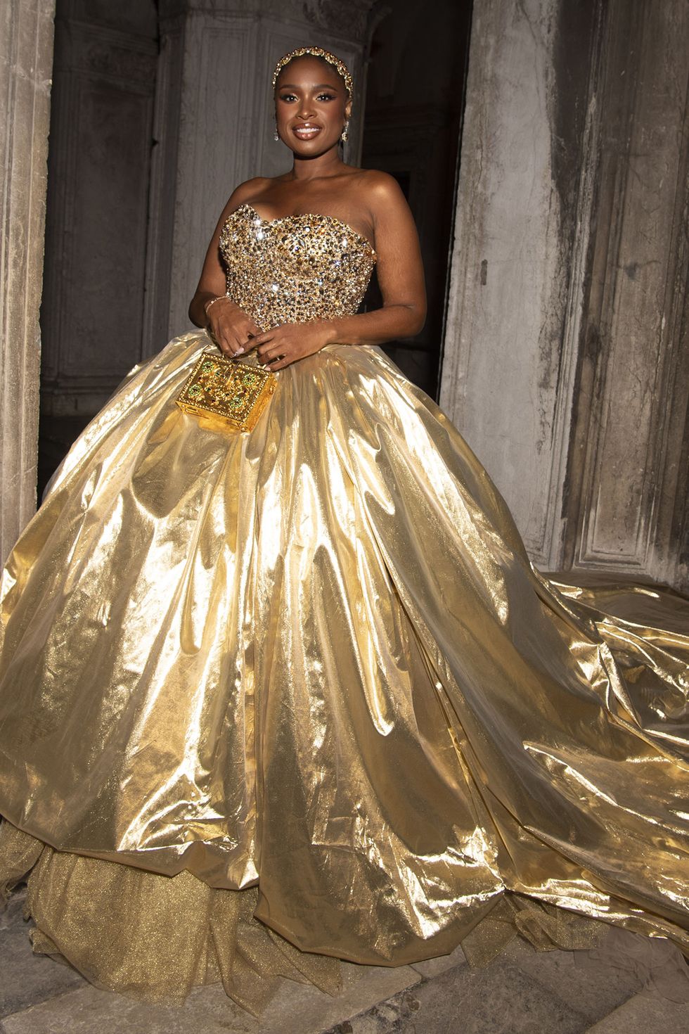Celebrity Fashion Sightings August23 Jennifer Hudson — image courtesy of Getty Images