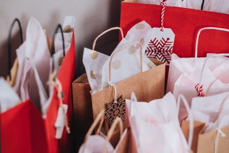 Holiday Shopping 2021 feature