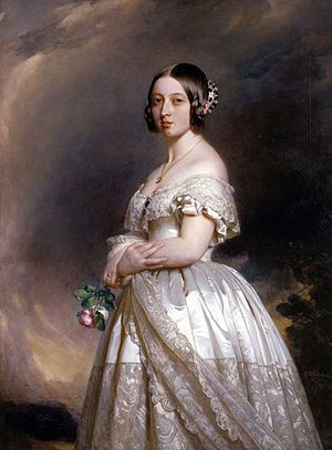 Queen Victoria thedreamstress — image courtesy of thedreamstress.com