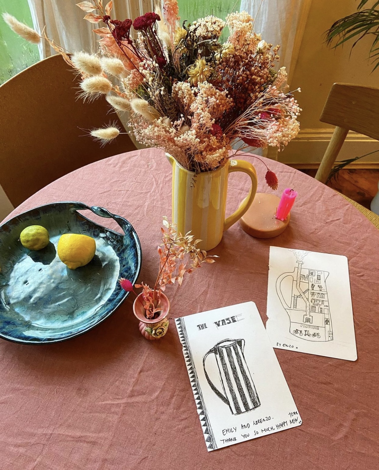 EmilyHenson 04 FloralArrangement — image courtesy of Instargram