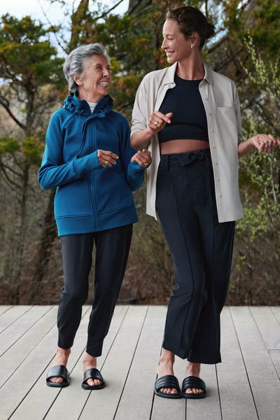 Christy Turlington Athleta instyle — image courtesy of instyle.com