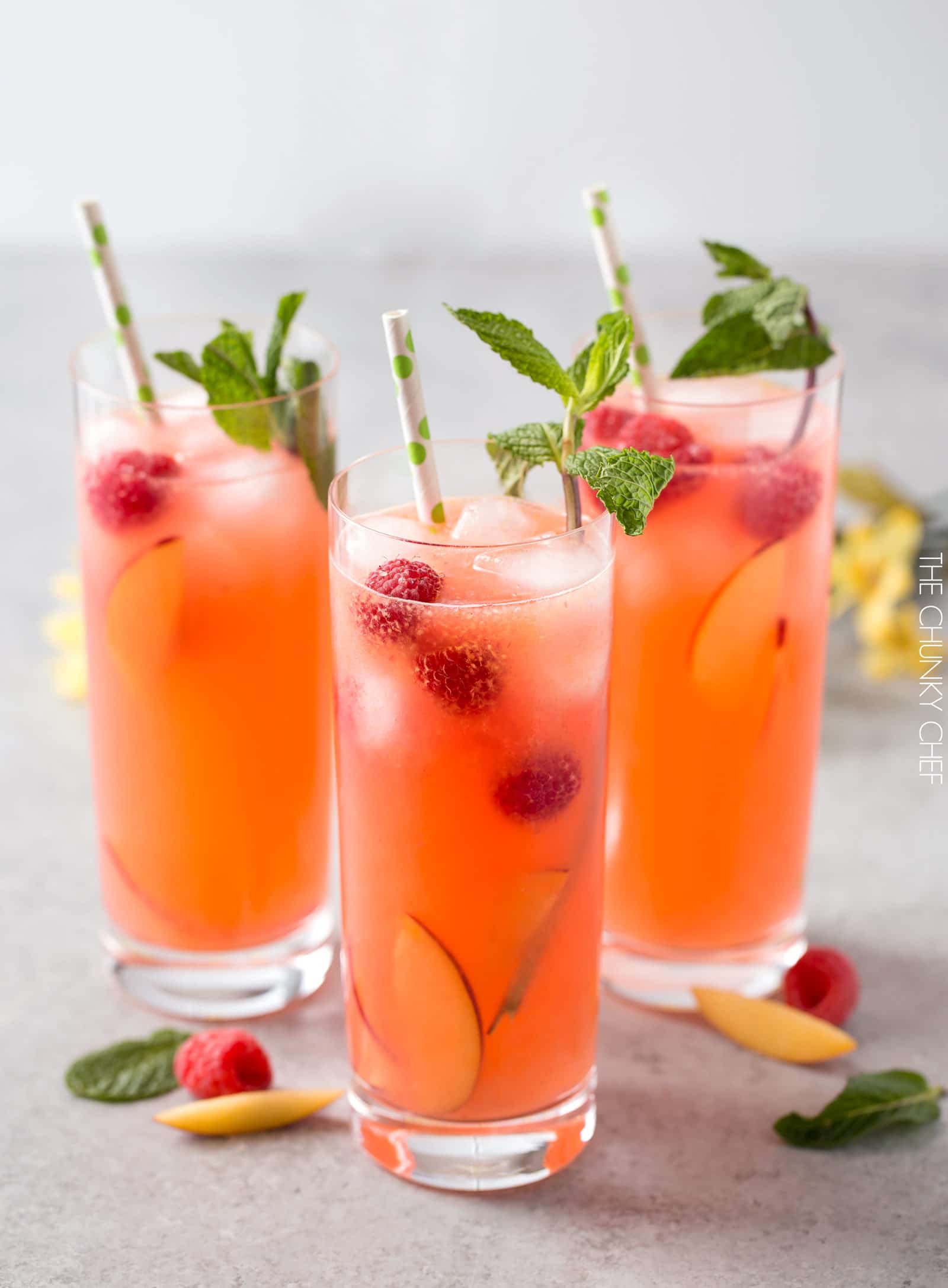 Summer cocktails quirkygroup — image courtesy of qurikygroup.com