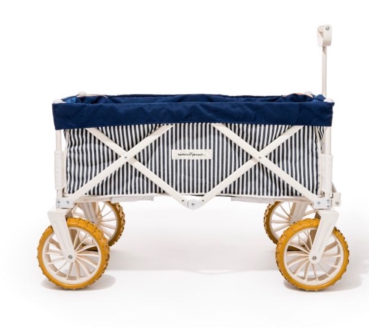 Business and Pleasure folding beach cart courtesy of markandgraham.com — image courtesy of markandingraham.com