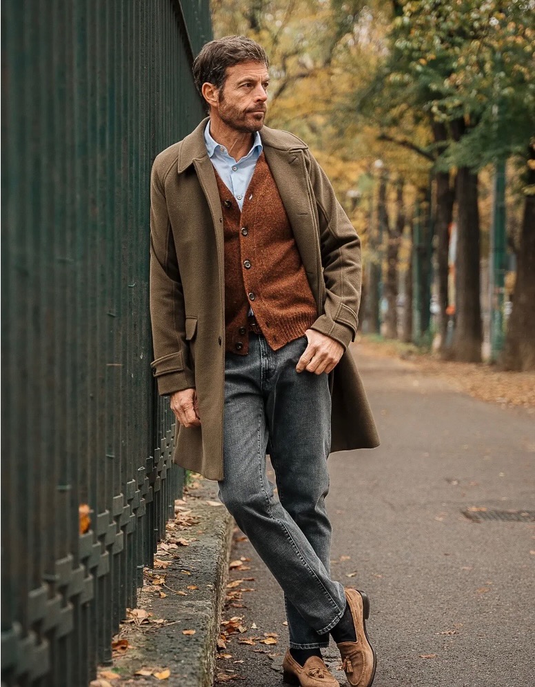 Earthy Tones Courtesy of opumo.com