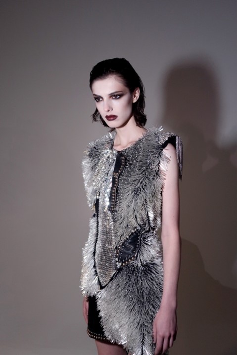 Yadim Dark looks01 Janine Silver