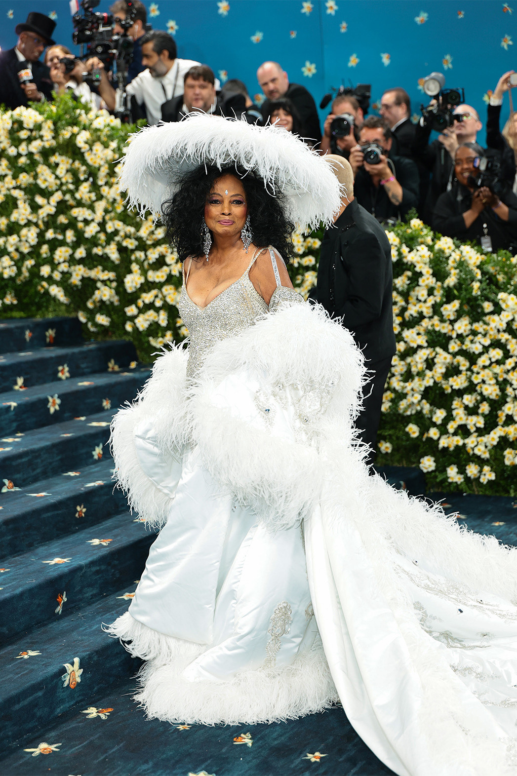 Diana Ross TheHollywoodReporter — image courtesy of thehollywoodreporter.com