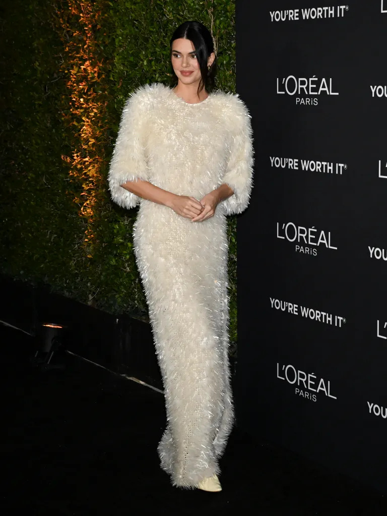 Celebrity Fashion Sightings Kendall Jenner PageSix — image courtesy of pagesix.com