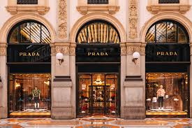 Prada holidaygolf — image courtesy of holidaygolf.com