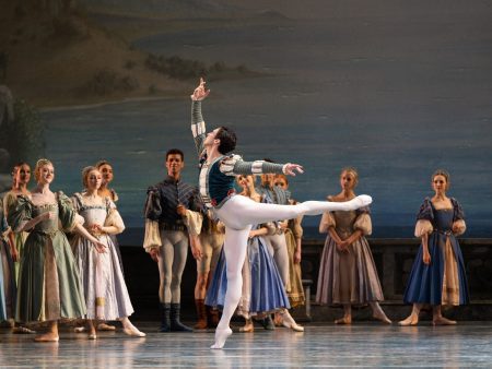 Swan Lake Jarod Curley Critical Dance — image courtesy of criticaldance.com